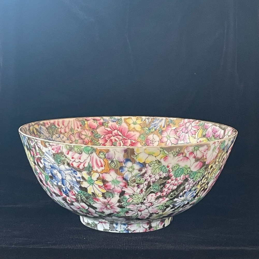 Japanese/Chinese Porcelain Bowl